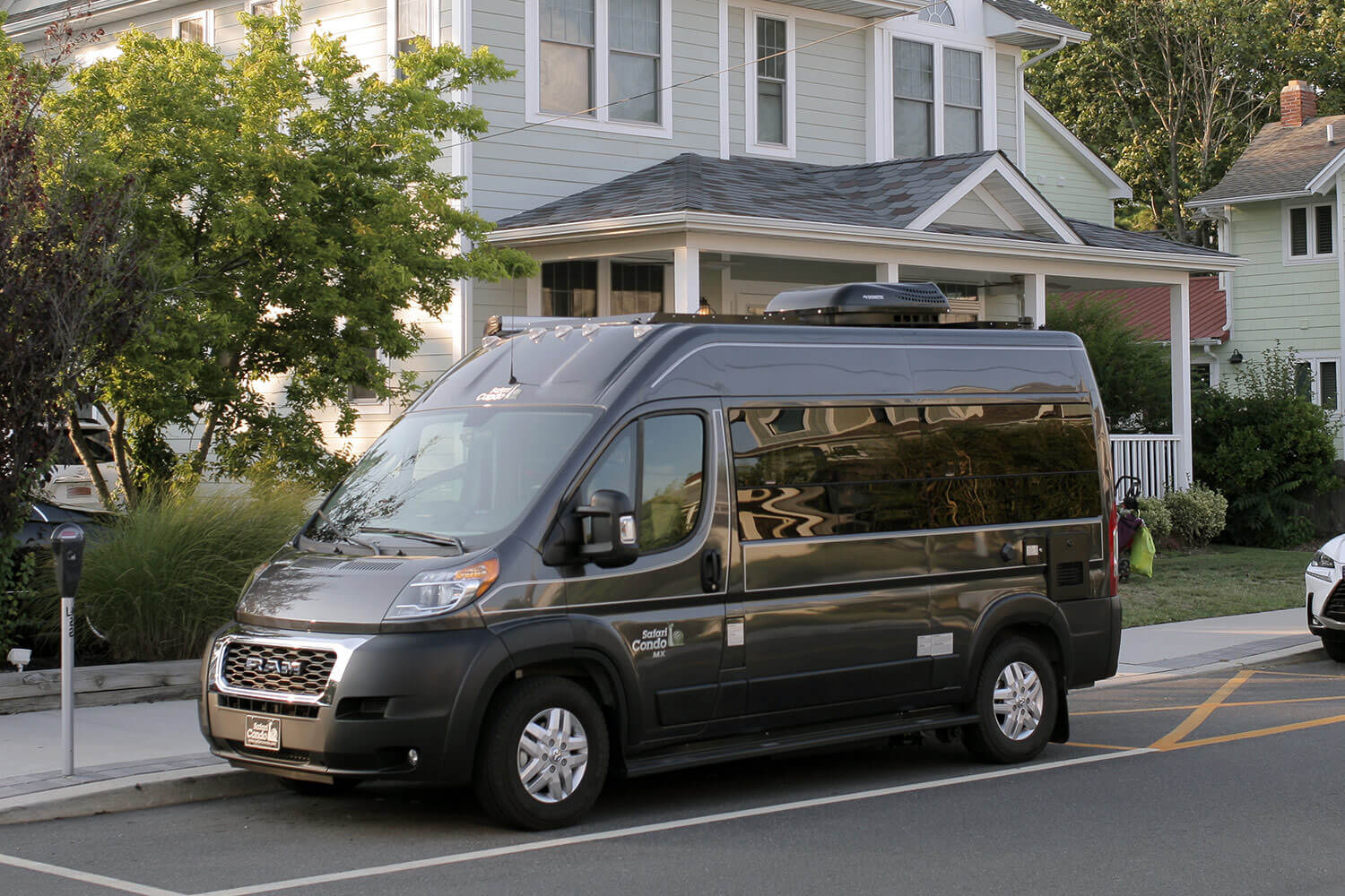 Image Safari Condo ProMaster